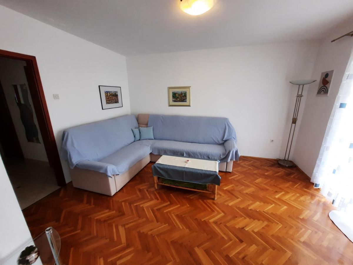 Apartman Lovran Exterior foto
